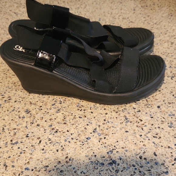 Skechers Black Strappy Wedges - Picture 4 of 7